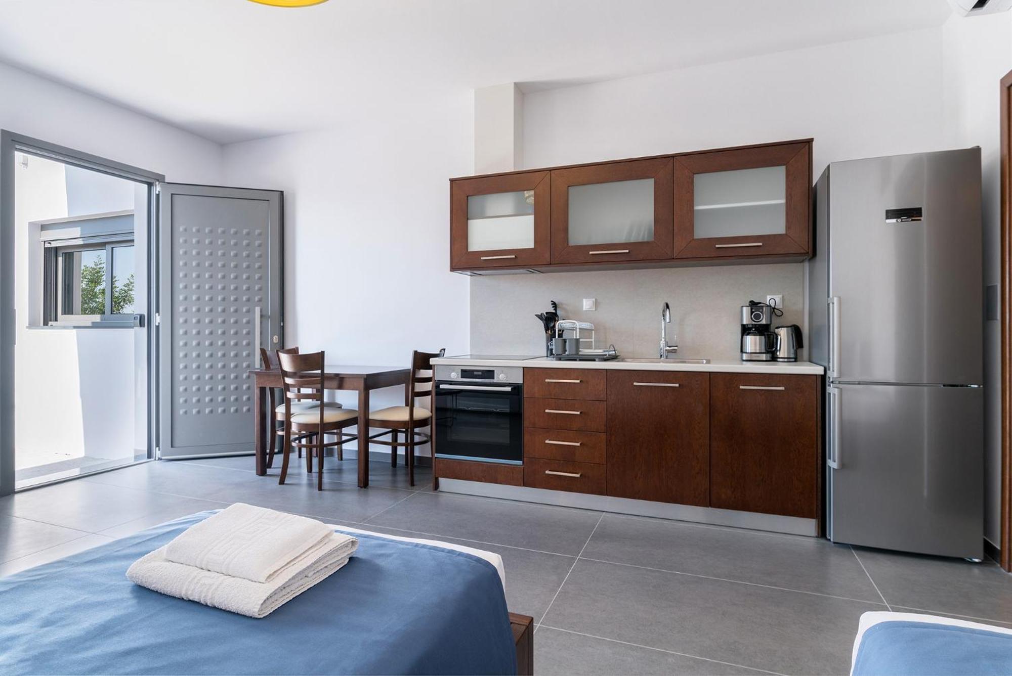Apartment Long