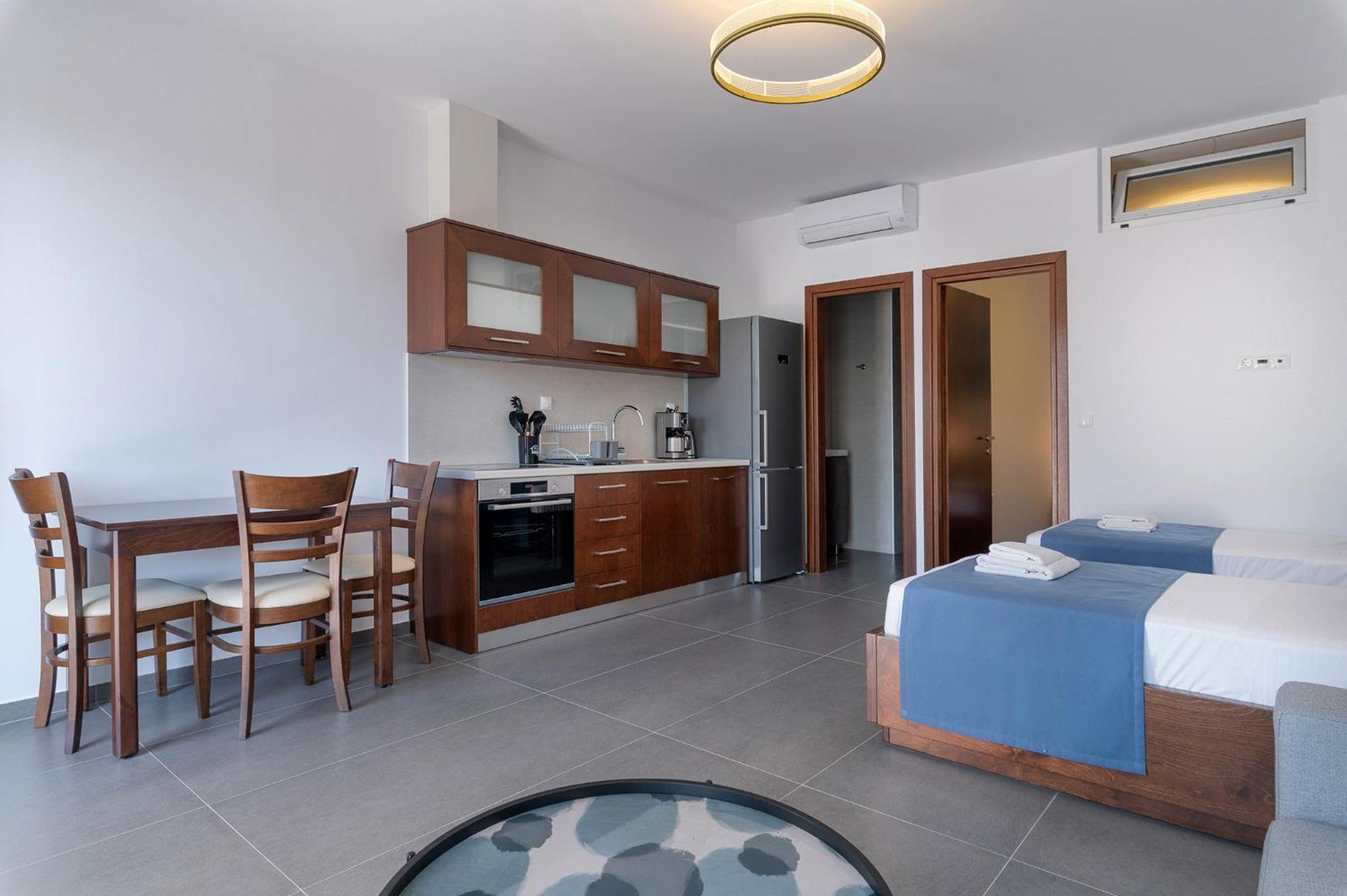 Apartment Long *